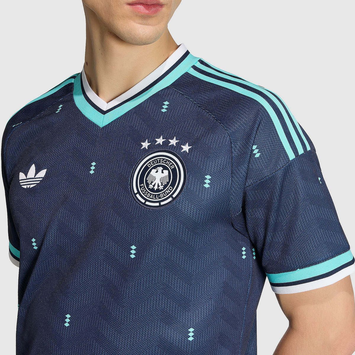 Away 26/27 Fan Shirt